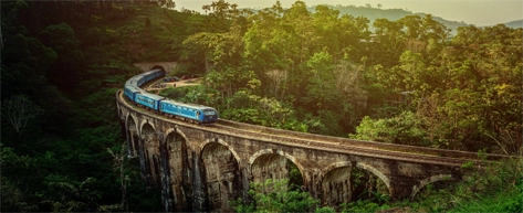 Ella Railway Station & Nine Arches Bridge